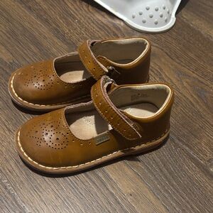 L'Amour Tan Leather Kids Dress Shoes
